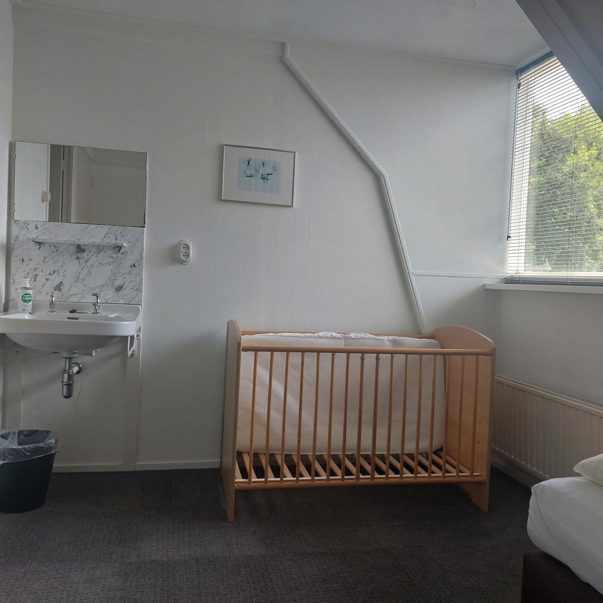 Hof Christina Vakantiewoningen Vrouwenpolder Bagian luar foto