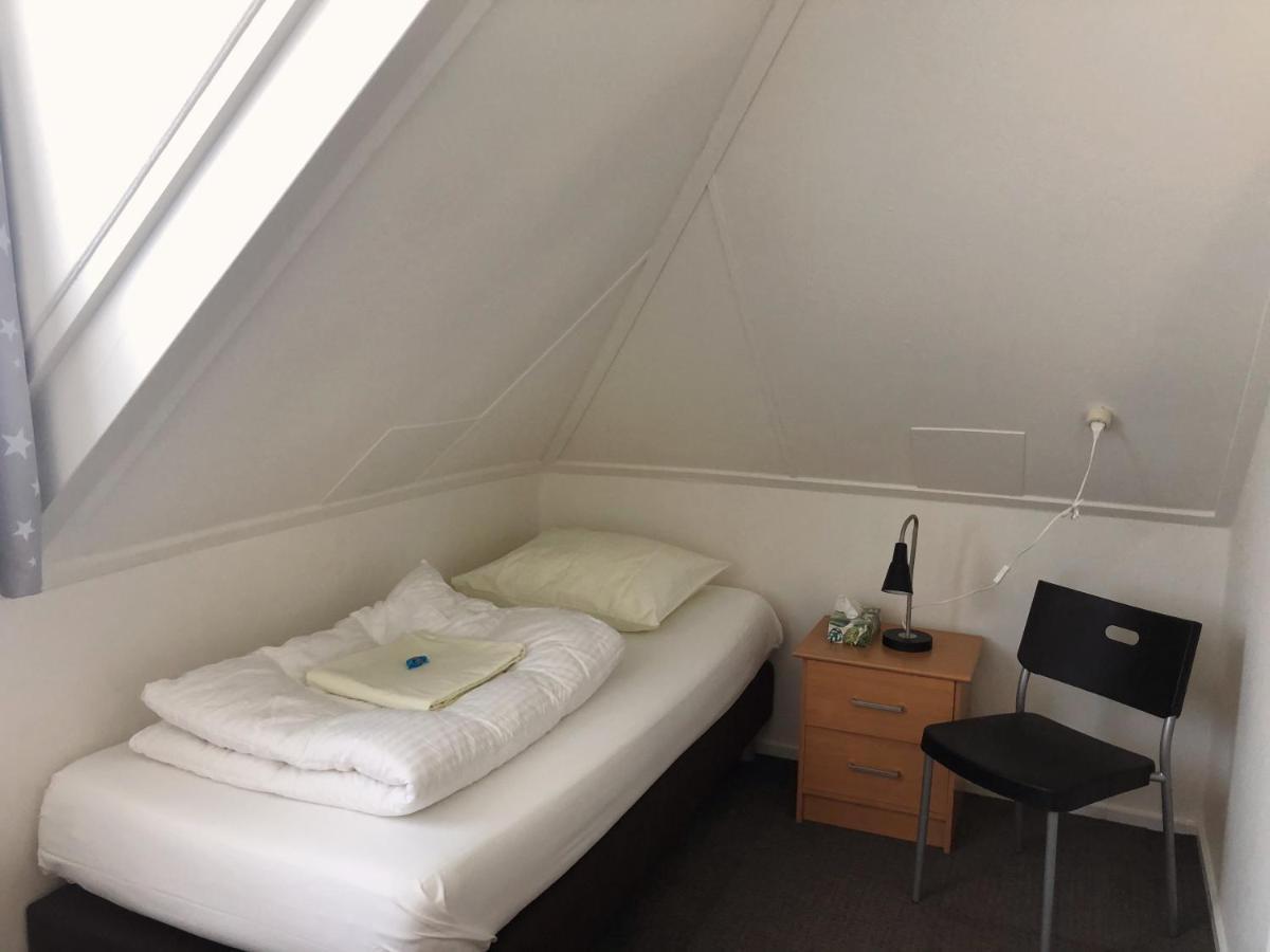 Hof Christina Vakantiewoningen Vrouwenpolder Bagian luar foto