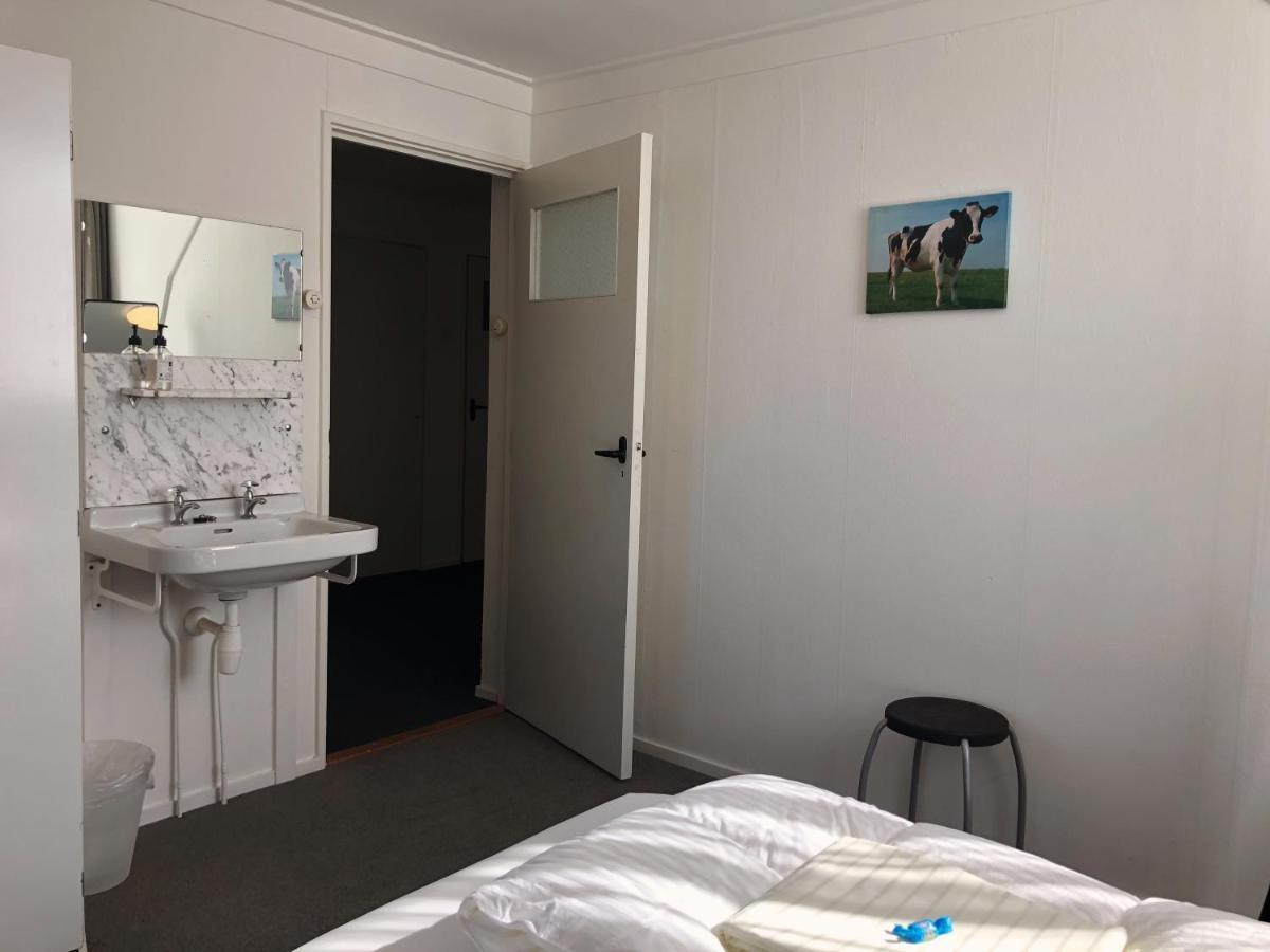 Hof Christina Vakantiewoningen Vrouwenpolder Bagian luar foto